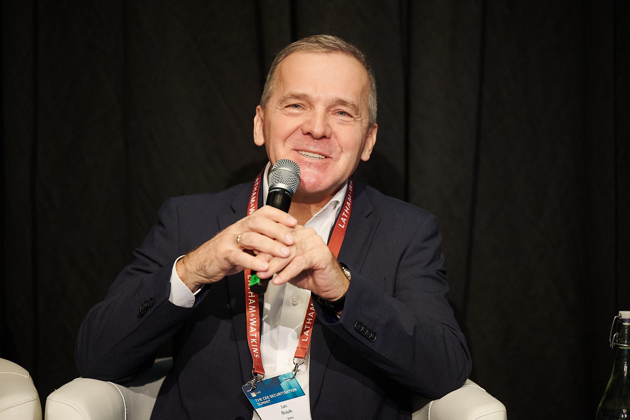 CEE SUMMIT